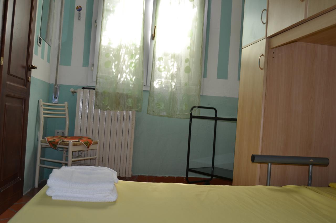 Miramare Struttura Sulla Spiaggia Platamona Zewnętrze zdjęcie